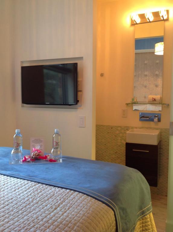Baystreet Hotel/Motel Toronto Habitación foto