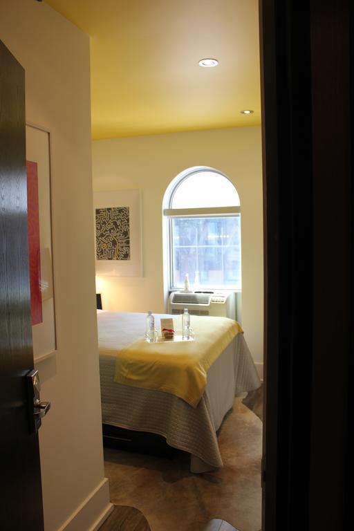 Baystreet Hotel/Motel Toronto Habitación foto